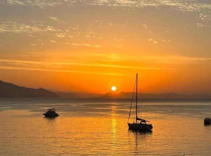 图兰克马尔门酒店 酒店